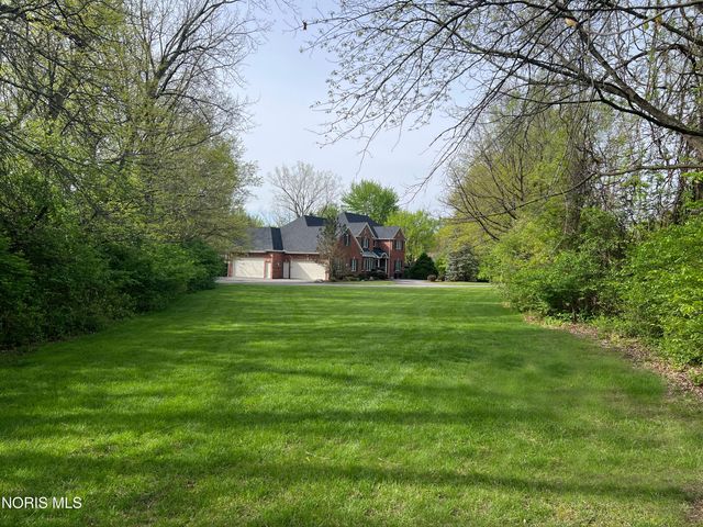 26250 W River Road, Perrysburg, OH 43551