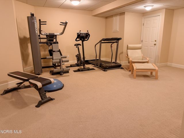 26250 W River Road, Perrysburg, OH 43551