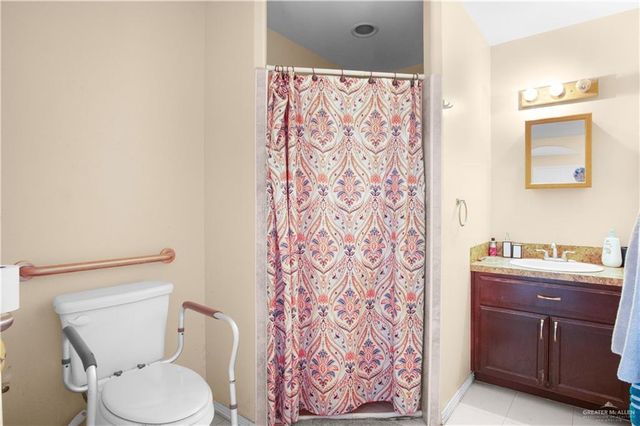 2302 Paris Street, Mission, TX 78574