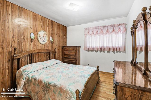 17114 Wilson Avenue, Eastpointe, MI 48021