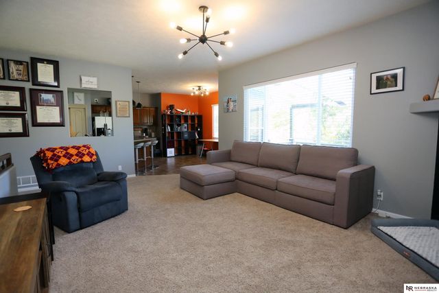 13612 Leona Lane, Bellevue, NE 68123