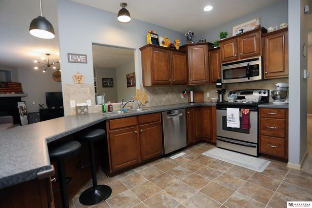 13612 Leona Lane, Bellevue, NE 68123