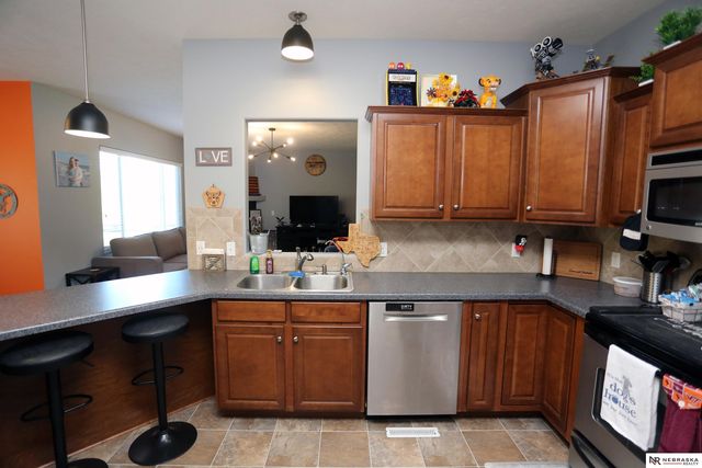 13612 Leona Lane, Bellevue, NE 68123