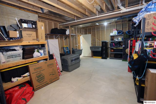 13612 Leona Lane, Bellevue, NE 68123