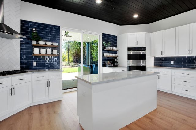 278 Glen Ellen Road, Pottsboro, TX 75076