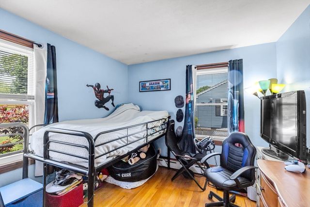 59 Kulig Street, Springfield, MA 01104