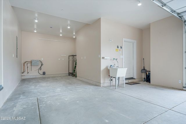 4647 E Rail North Road, Tucson, AZ 85739
