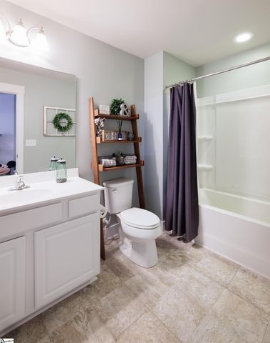 15 Creekhaven Lane, Taylors, SC 29687