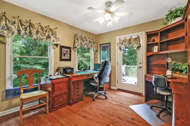 44 Inwood Ct, Crossville, TN 38558