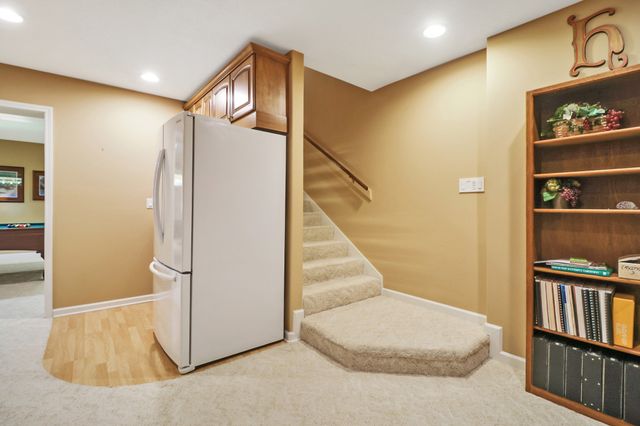 44 Inwood Ct, Crossville, TN 38558