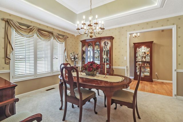 44 Inwood Ct, Crossville, TN 38558