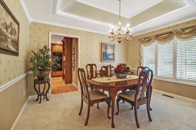 44 Inwood Ct, Crossville, TN 38558