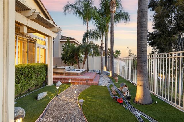 19 La Purisima, Rancho Santa Margarita, CA 92688