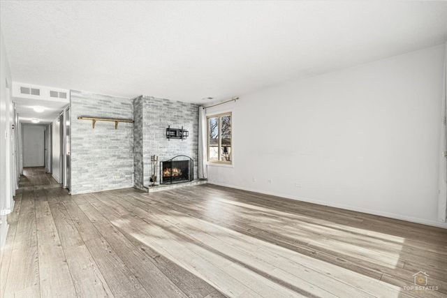15713 ORLAN BROOK Drive 100, Orland Park, IL 60462