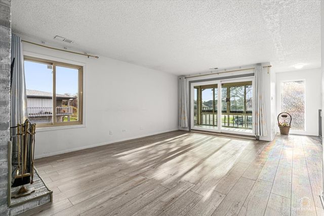 15713 ORLAN BROOK Drive 100, Orland Park, IL 60462