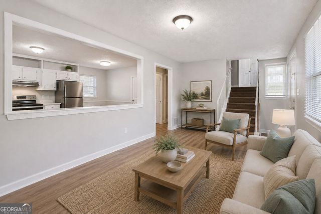 9157 Homewood Drive, Riverdale, GA 30274