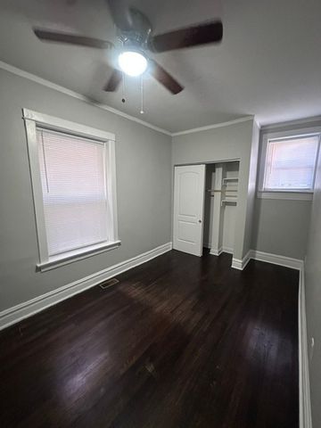 7432 S Rhodes Avenue 1, Chicago, IL 60619