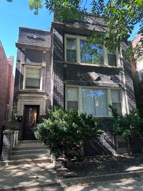 7432 S Rhodes Avenue 1, Chicago, IL 60619