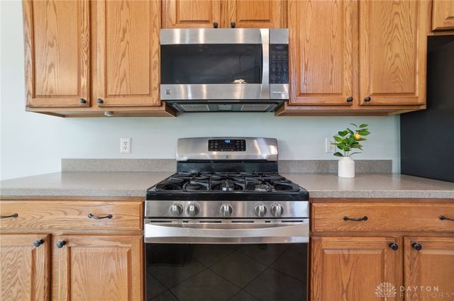 3142 Seton Hill Drive, Bellbrook, OH 45305