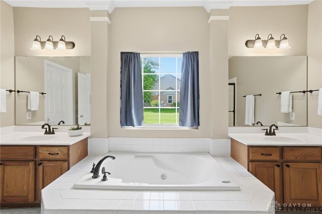 3142 Seton Hill Drive, Bellbrook, OH 45305