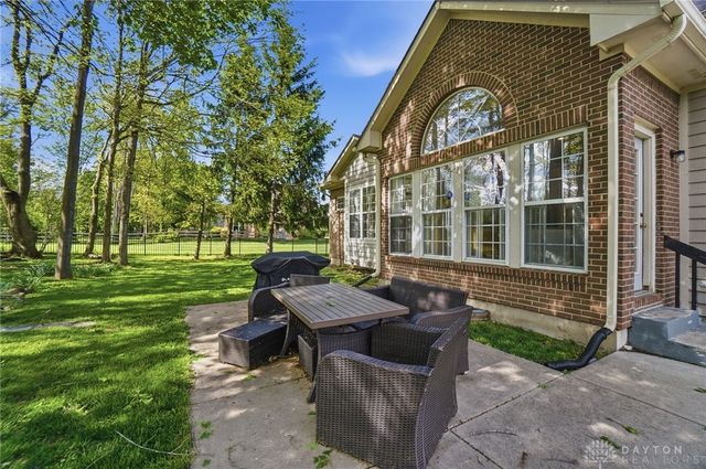 3142 Seton Hill Drive, Bellbrook, OH 45305