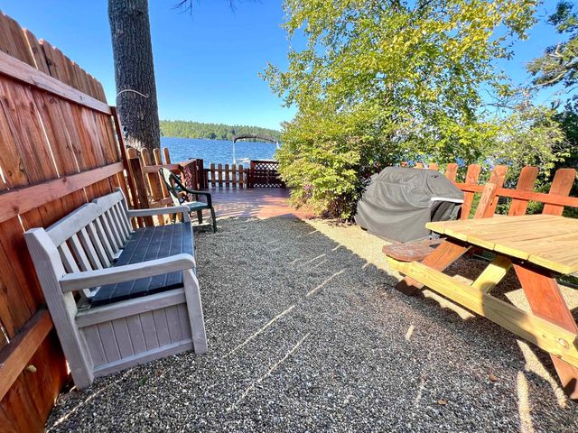 7 Maple Avenue, Northwood, NH 03261