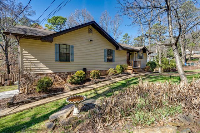 1819 Pine Needles Trail, Chattanooga, TN 37421