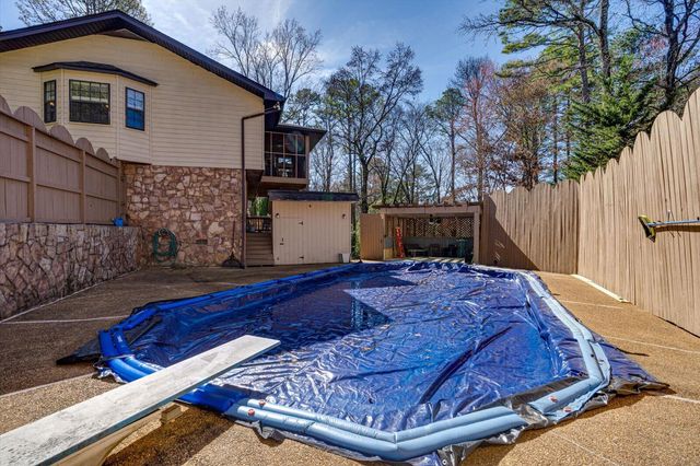 1819 Pine Needles Trail, Chattanooga, TN 37421
