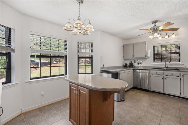 1819 Pine Needles Trail, Chattanooga, TN 37421