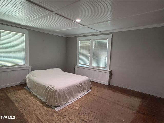 21538 Benhams Road, Bristol, VA 24202