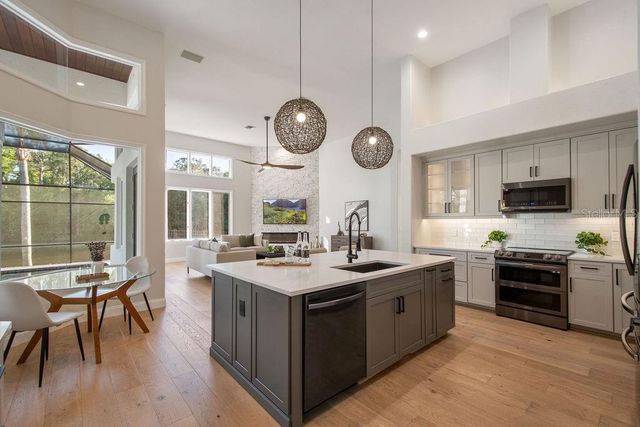 3868 HUNTERS ISLE DR, Orlando, FL 32837