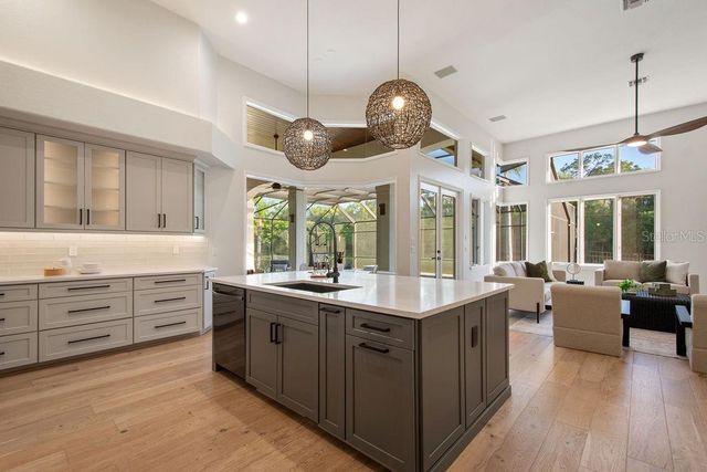 3868 HUNTERS ISLE DR, Orlando, FL 32837