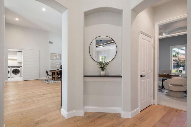 3868 HUNTERS ISLE DR, Orlando, FL 32837