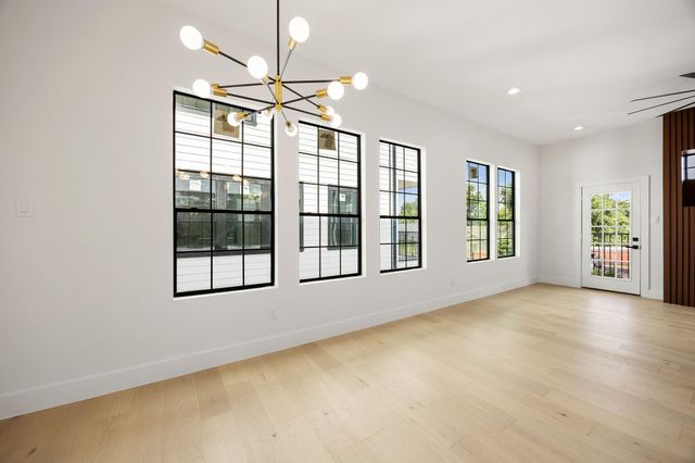 1716 Erin Street, Houston, TX 77009