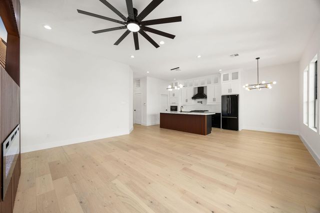 1716 Erin Street, Houston, TX 77009