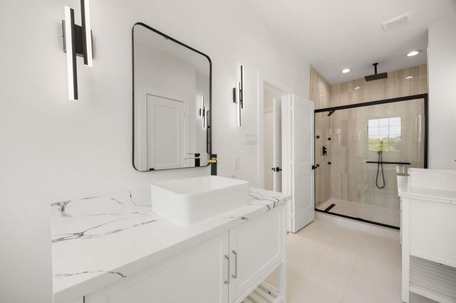 1716 Erin Street, Houston, TX 77009