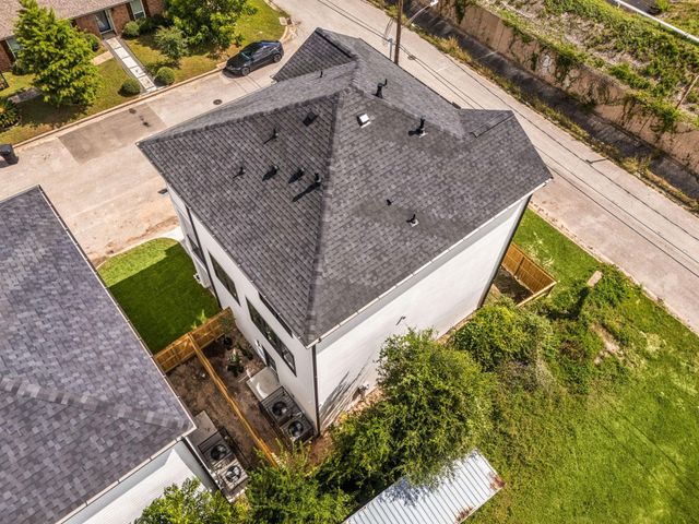 1716 Erin Street, Houston, TX 77009