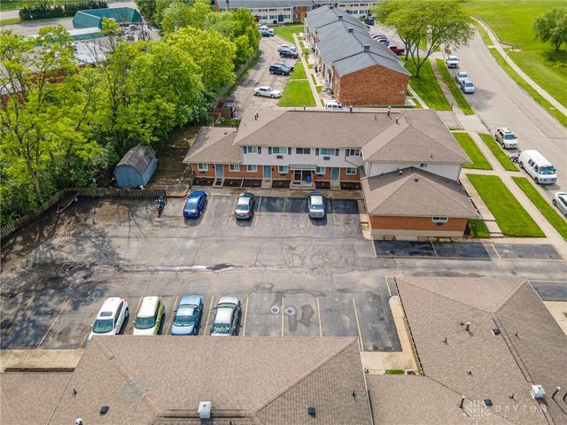 2648 Parklawn Drive, Kettering, OH 45440