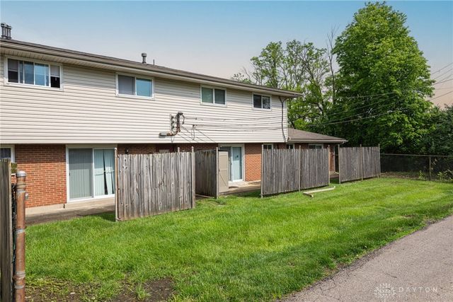 2648 Parklawn Drive, Kettering, OH 45440