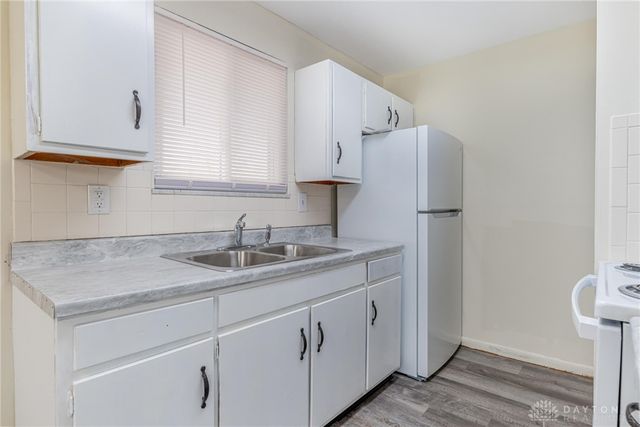 2648 Parklawn Drive, Kettering, OH 45440