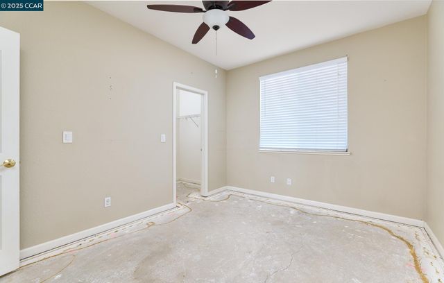 401 Pinenut St, Oakley, CA 94561