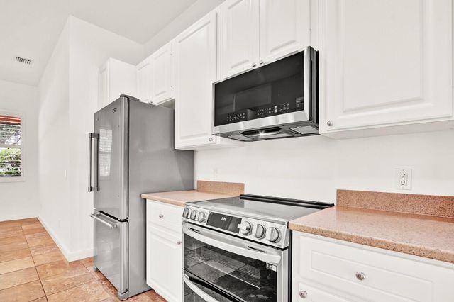1825 Dakota Drive, Jupiter, FL 33458