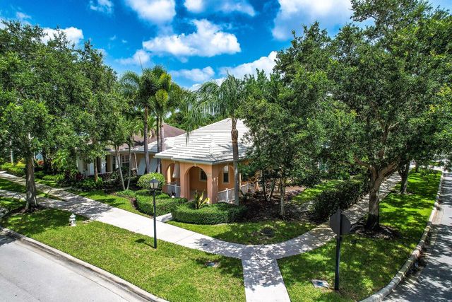 1825 Dakota Drive, Jupiter, FL 33458
