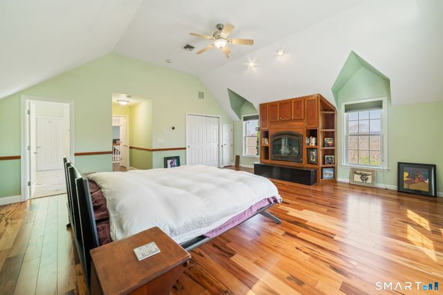 83 Valley Stream Lane, Southbury, CT 06488