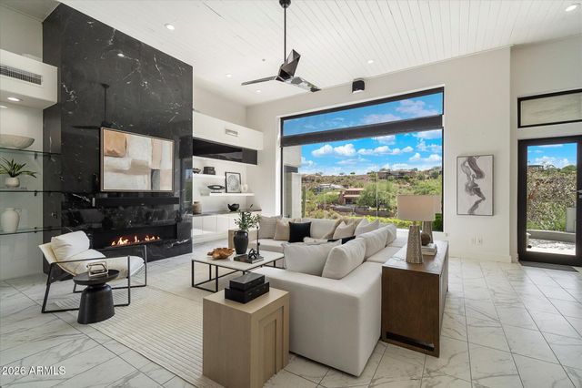 10139 N AZURE VISTA Trail, Fountain Hills, AZ 85268