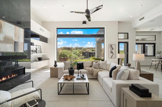 10139 N AZURE VISTA Trail, Fountain Hills, AZ 85268