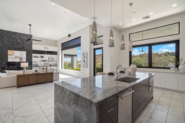 10139 N AZURE VISTA Trail, Fountain Hills, AZ 85268