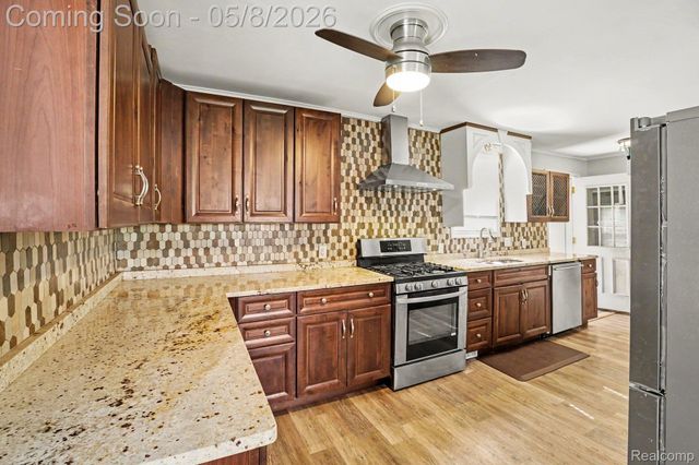 409 Fleming Street, Howell, MI 48843
