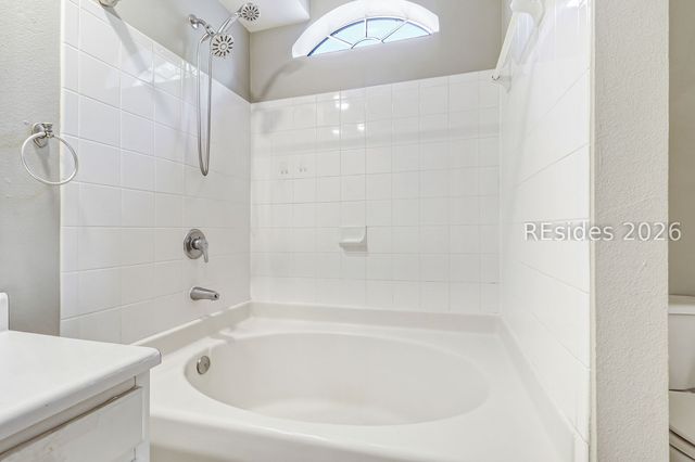 4 Indigo Run Dr Apt 3711, Hilton Head Island, SC 29926