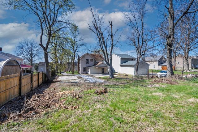 1729 Newberry Street, Cuyahoga Falls, OH 44221
